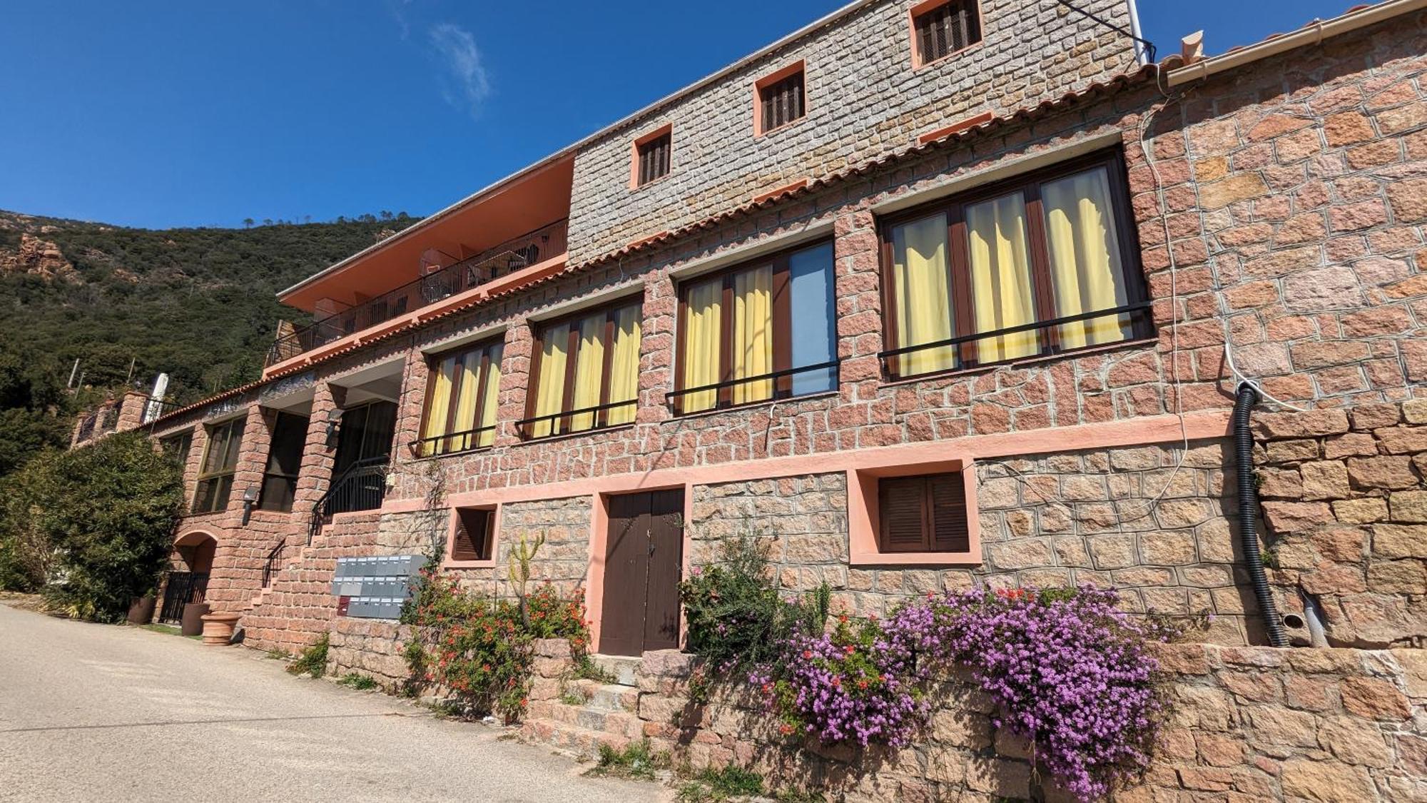 Le Porto T3 55M2 Vue Mer Immeuble Traditionnel En Pierre De Taille Avec Prestations Exceptionnelles Barbecue Ordinateur Videosurveillance Terrasse Panoramique Εξωτερικό φωτογραφία